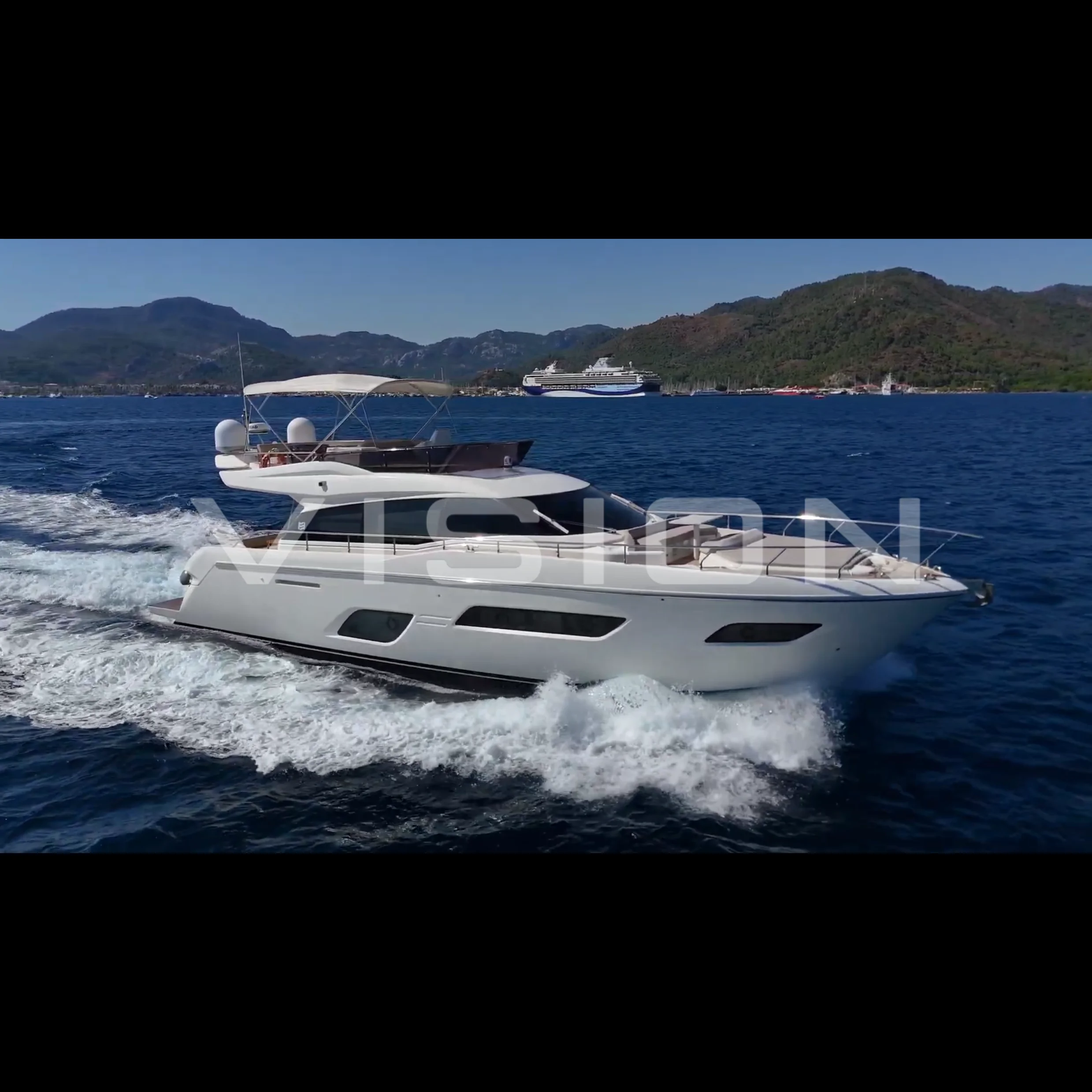 Ferretti 550
